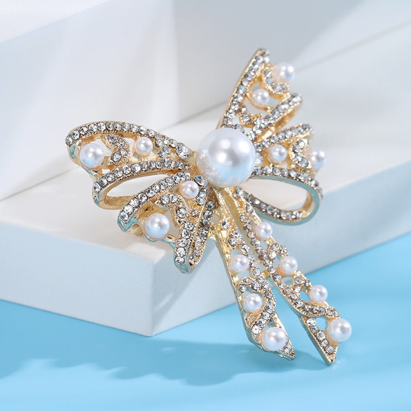 Hollowed-Out Pearl Rhinestone Bow Brooch Pin for Sweaters and Suits