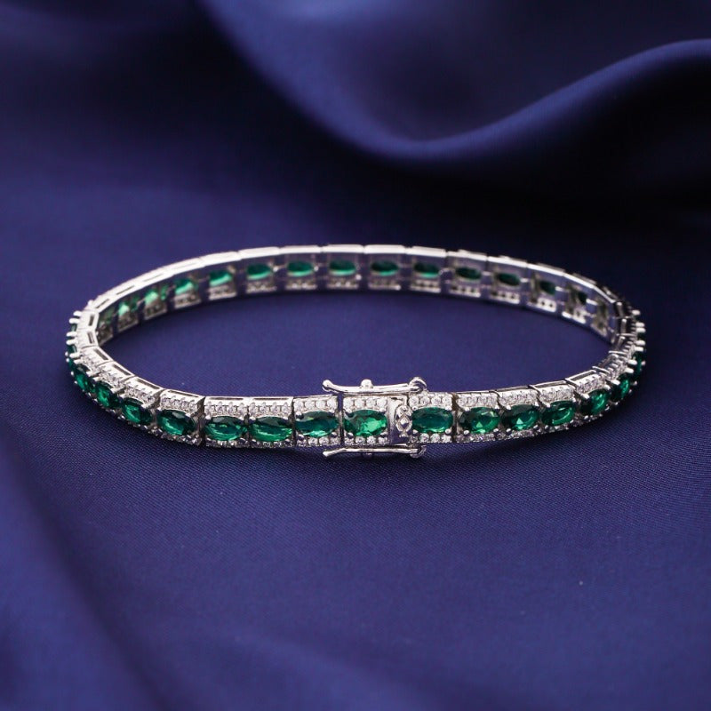 Браслет Boho Chic из серебра 925 пробы с синтетическим шпинелем, позолота 18К, овальный зеленый камень, роскошная инкрустация, идеально подходит для особых случаев или подарков для женщин