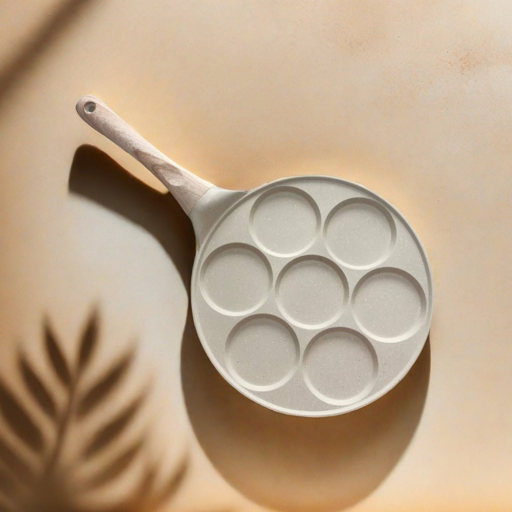 Антипригарная алюминиевая сковорода для крепов с 7 отверстиями, без BPA, идеально подходит для жарки и гриля, включает различные аксессуары, не требует электричества