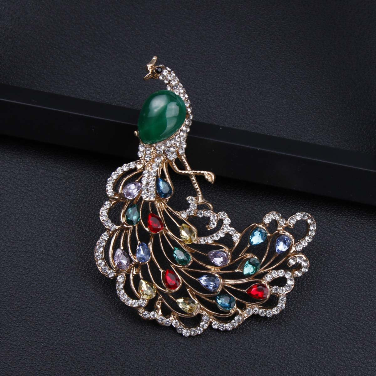 Elegant Peacock Brooch Pin with Rhinestones for Women Scarves Jackets Accessories