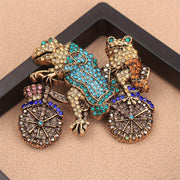 Rhinestone Frog Brooch Pin Irregular Shape Dazzling Jewelry for Women and Girls