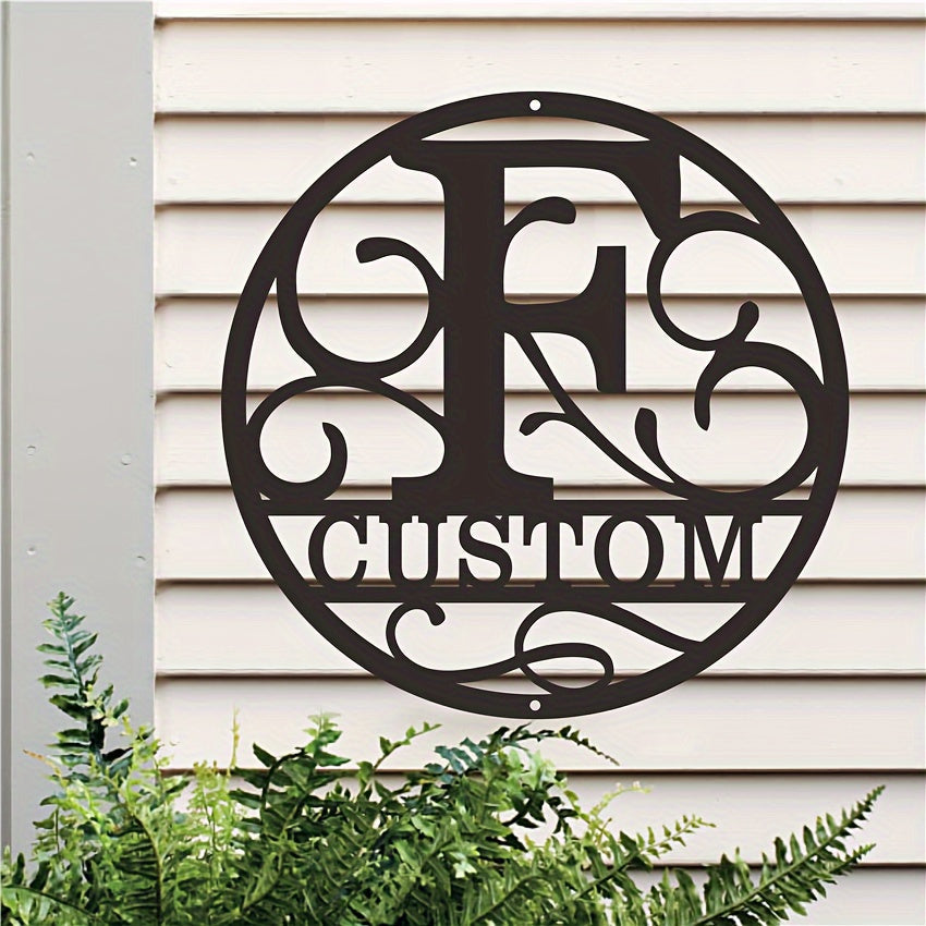 Shaxsiylashtirilgan Ismli Maxsus Metall Devor San'ati - Qishloq Uyi Dekoratsiyasi uchun Yashash Xonasi yoki Ofisda Dumaloq Monogram Belgisi. O'ziga Xos Metall Plaketingizni Yarating.