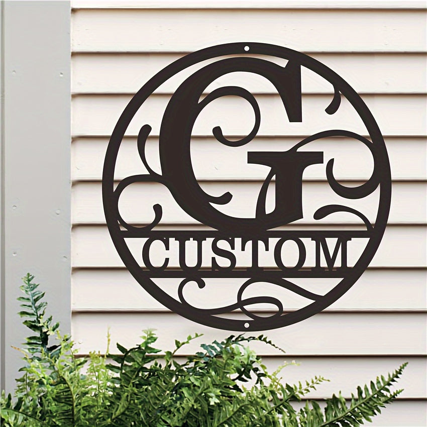 Shaxsiylashtirilgan Ismli Maxsus Metall Devor San'ati - Qishloq Uyi Dekoratsiyasi uchun Yashash Xonasi yoki Ofisda Dumaloq Monogram Belgisi. O'ziga Xos Metall Plaketingizni Yarating.