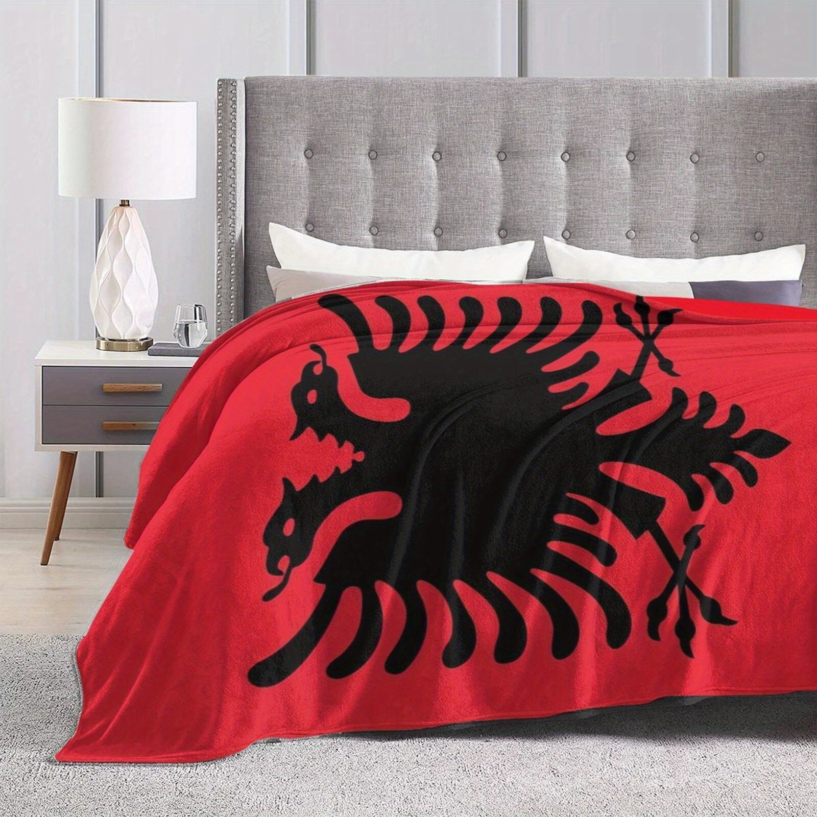 Albanian Flag Flannel Throw Blanket for Couch Bed Car Camping All-Season Gift