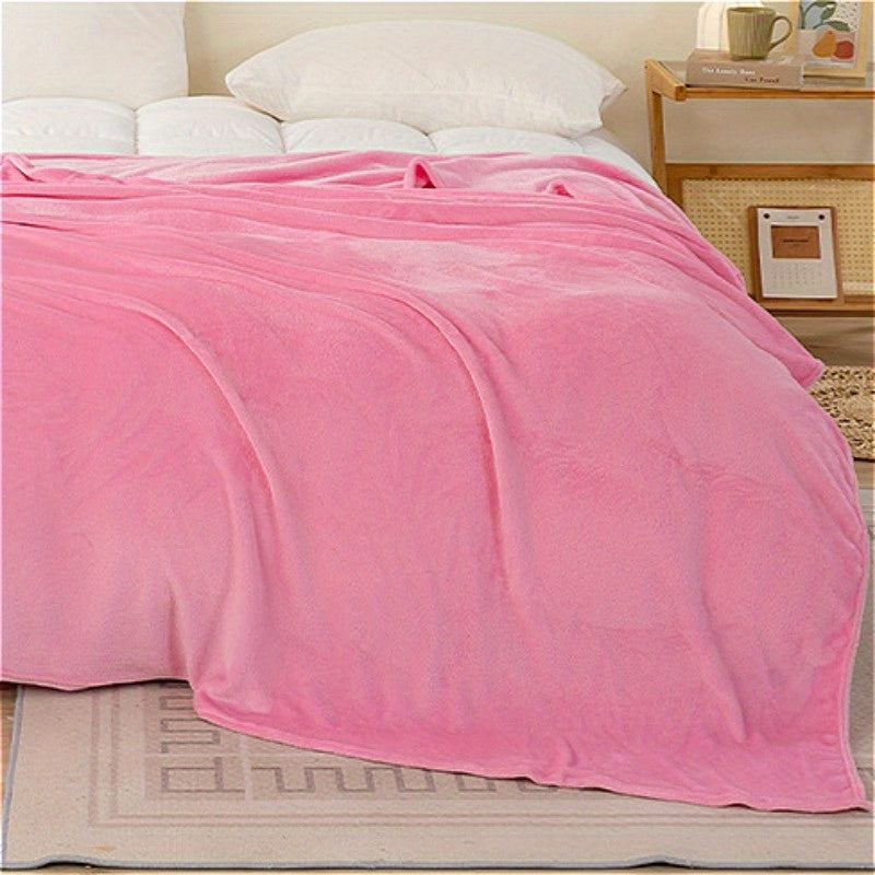 All-Season Ultra-Soft Flannel Throw Blanket Lightweight Portable for Home Travel