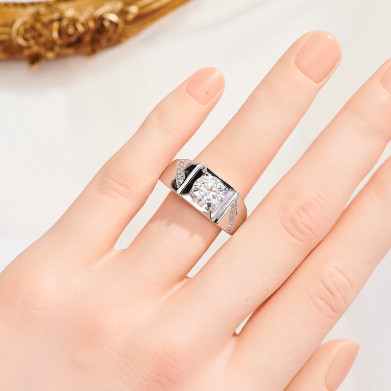 Винтажное кольцо для помолвки с 2/5 карата моисанита в элегантной серебряной оправе 925 пробы - идеально для повседневной носки и особых случаев, отличный подарок на годовщину или День святого Валентина.