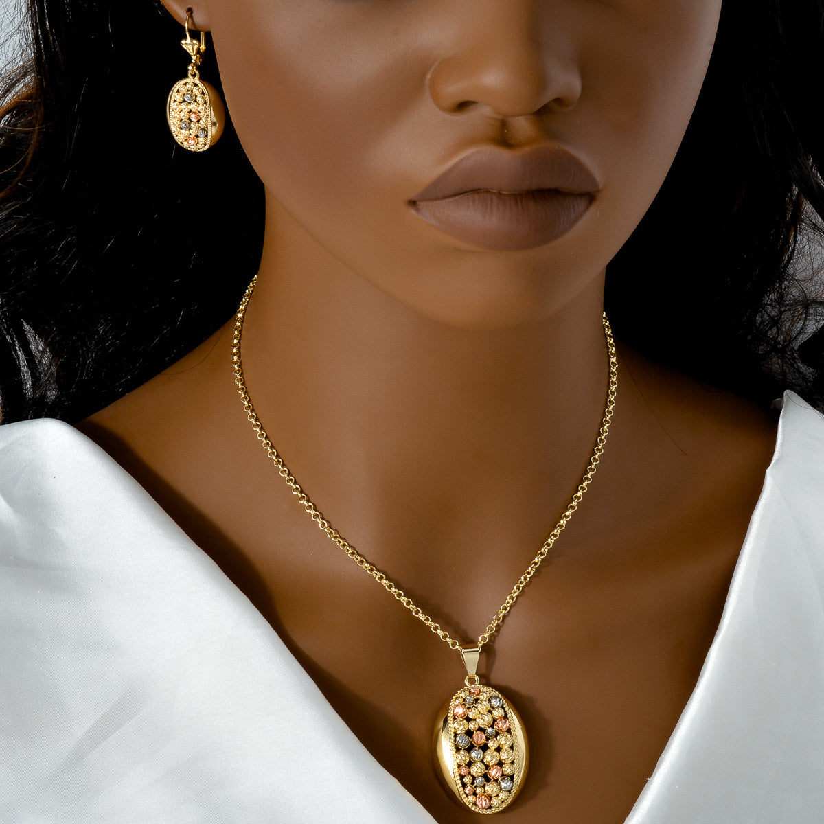 Indian Style Jewelry Set with Necklace Pendant Bracelet Ring Earrings for Weddings Parties and Birthdays