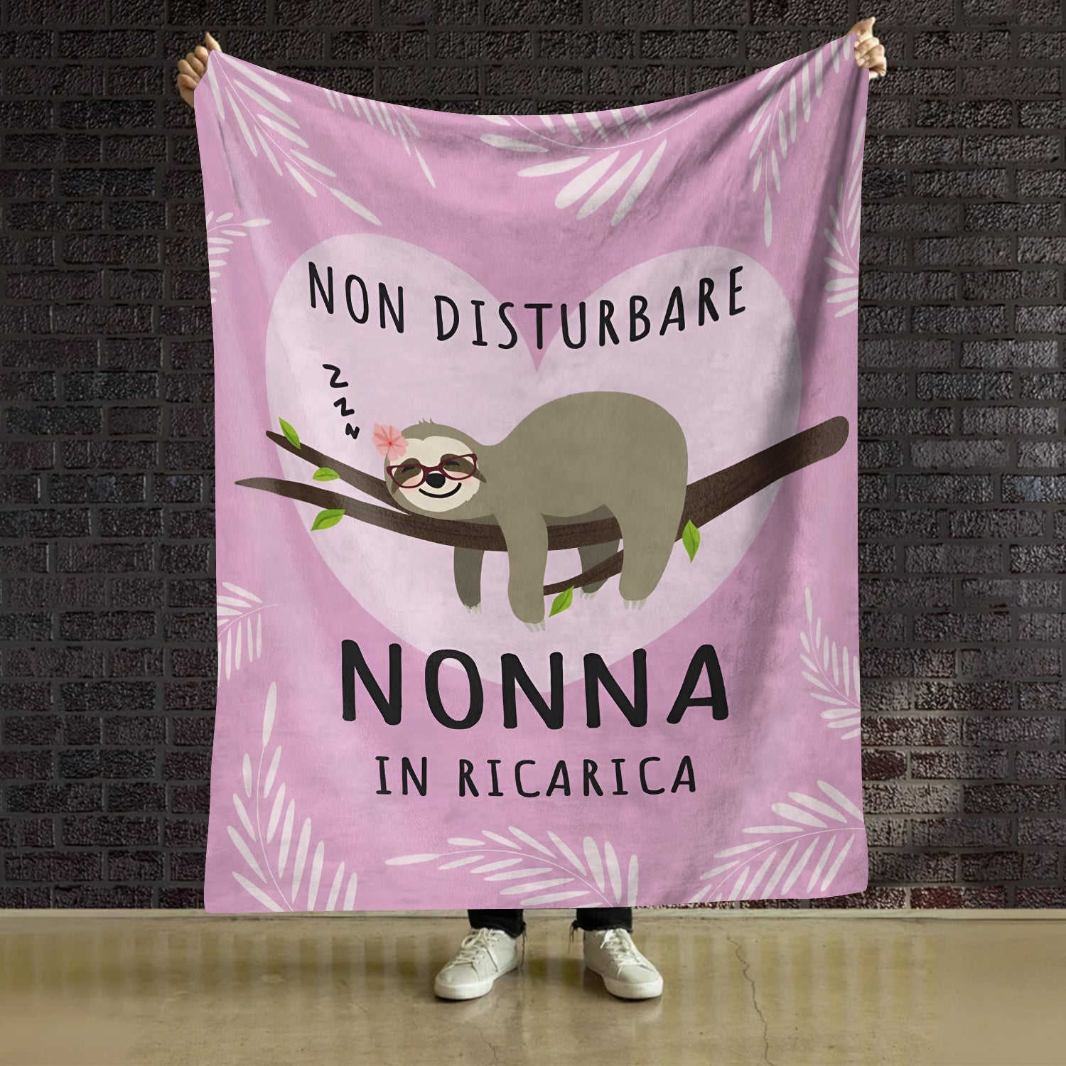 Pink Heart Print Flannel Throw Blanket for Women Cozy Warm Gift