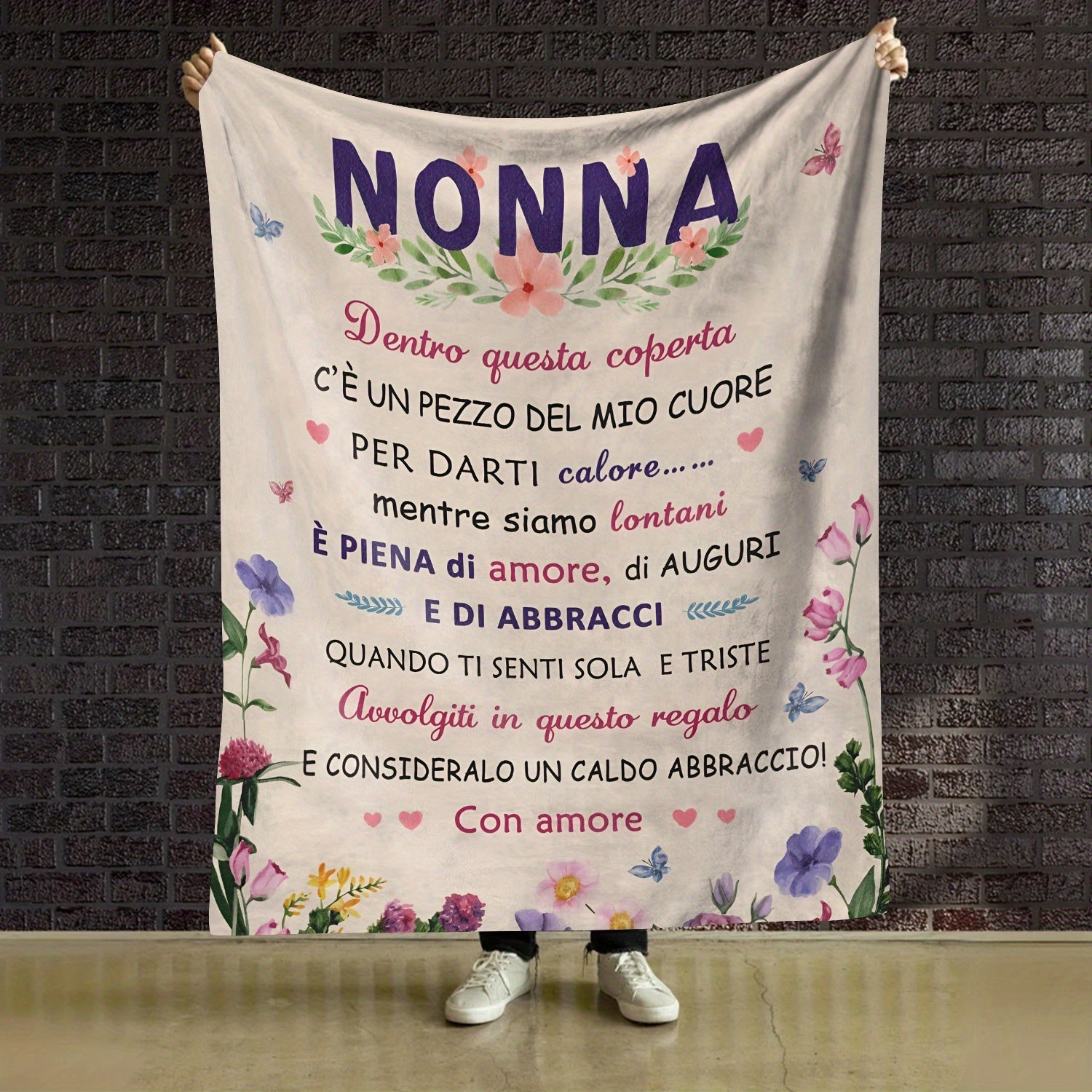 Italian Flannel Blanket with Personalized Text Print for Gift Use