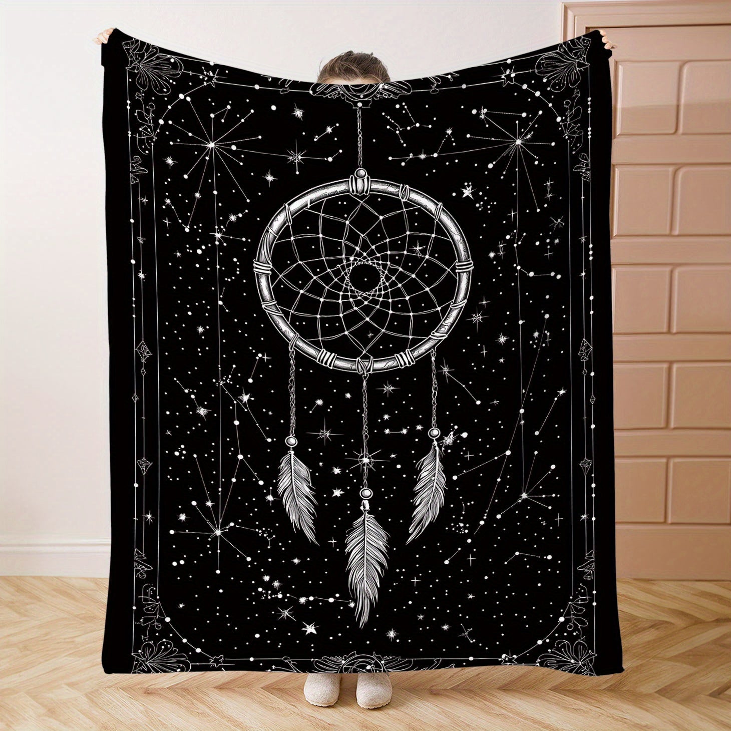Black and White Dream Catcher Print Flannel Blanket Soft Throw for Bed Sofa Camping