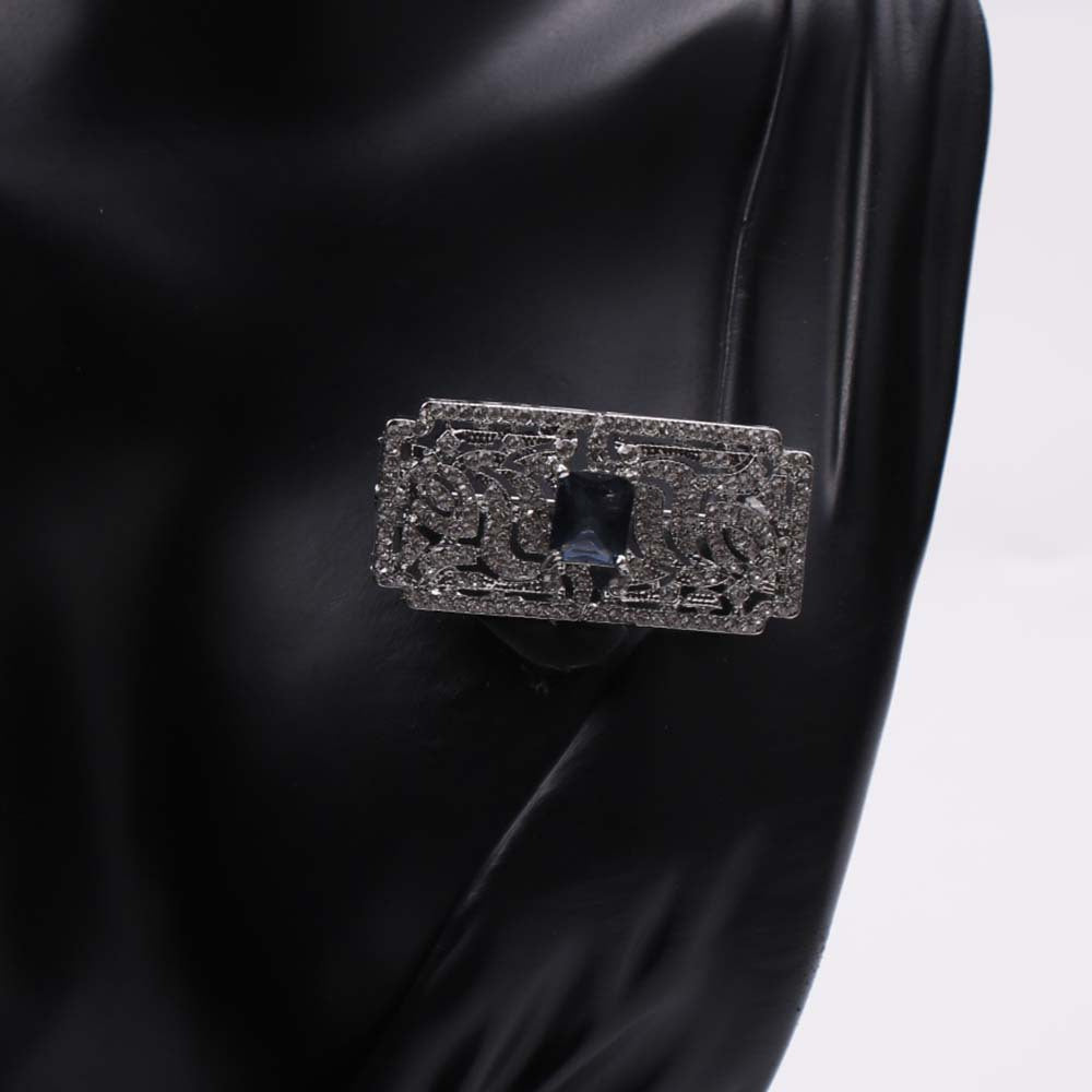 Vintage emal brosh, porloq zirkoni inlay bilan, kiyim uchun qiziqarli multfilm dizayni pin, Muqaddas Patrik kuni uchun mukammal