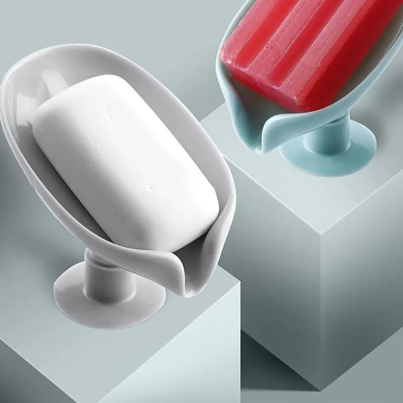 Triangle-Shaped Leaf Design Soap Dish with Suction Cup Water-Draining Bathroom Accessory