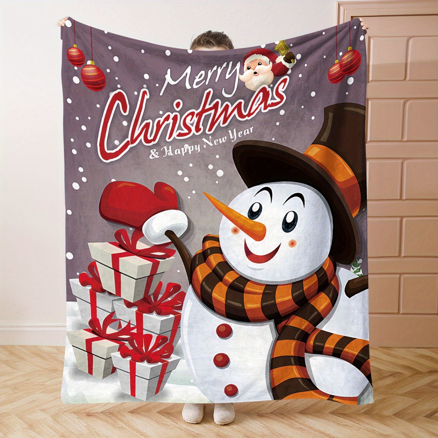 Christmas Snowman Flannel Throw Blanket with Gifts and Cartoon Design for All Seasons
