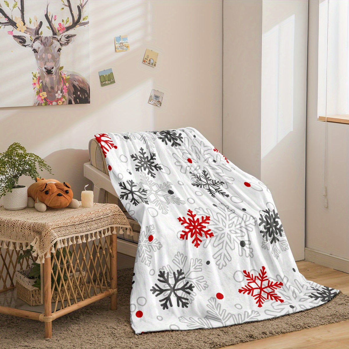 Contemporary Snowflake Flannel Throw Blanket Ultra-Soft Warm Woven Polyester for Couch Bed Camping