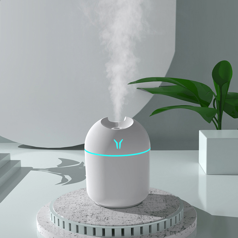 USB-Powered Air Humidifier and Aroma Diffuser with Night Light for Bedroom Car and Plant Purification