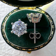 Vintage Boho uslubidagi Moissanite stud taqinchoqlari - Spark Grow 1 juft 0.5/1/2/3 karatli dumaloq Moissanite stud taqinchoqlari 925 kumush bilan qoplangan. Ayollar uchun nafis taqinchoq sovg‘asi, kundalik kiyish va maxsus tadbirlar uchun mukammal.