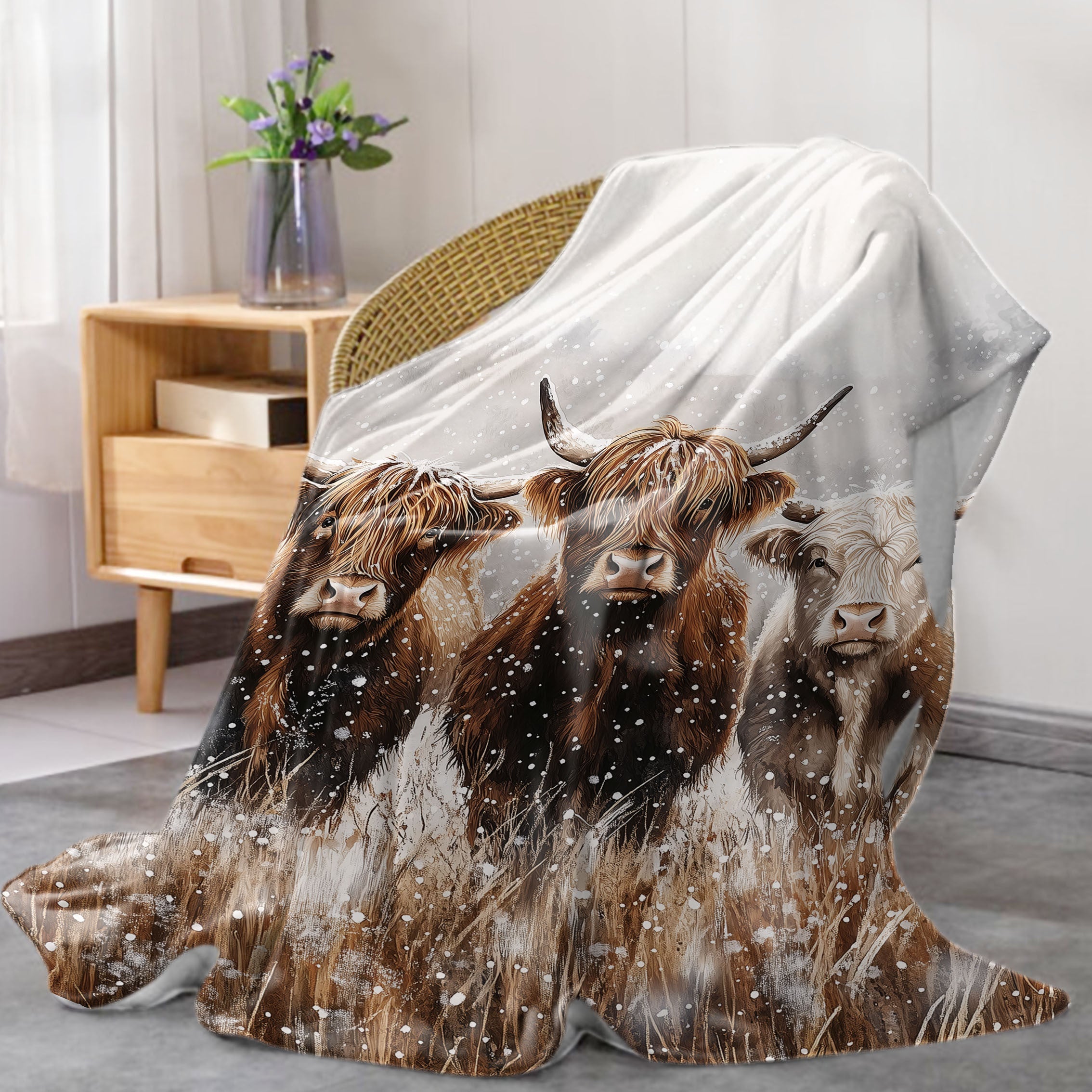Highland Cows Print Flannel Throw Blanket Soft Polyester Knit Cozy All-Season Sofa Bed Cover Watercolor Animal Design Lightweight Warmth