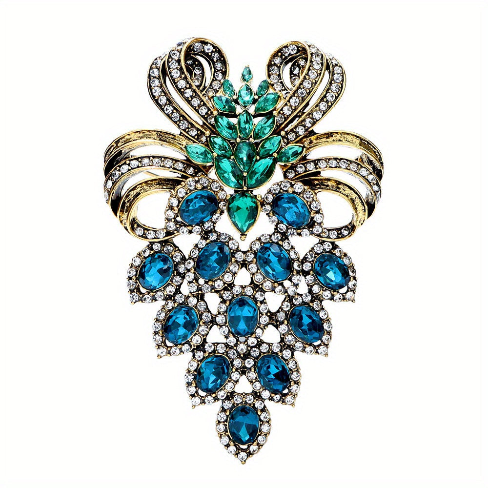 Retro Grape Brooch Oversized Rhinestone Corsage Pin for Women's Winter Style