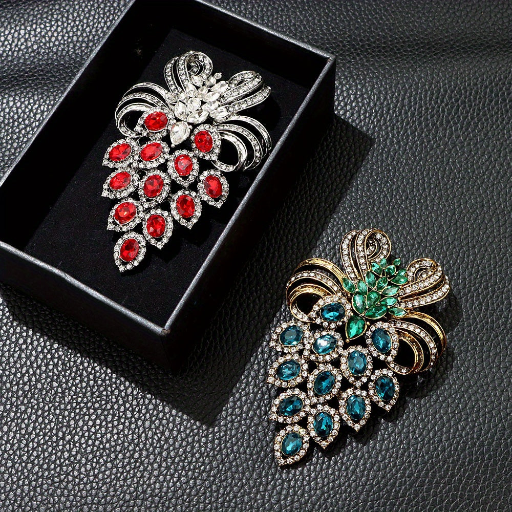 Retro Grape Brooch Oversized Rhinestone Corsage Pin for Women's Winter Style