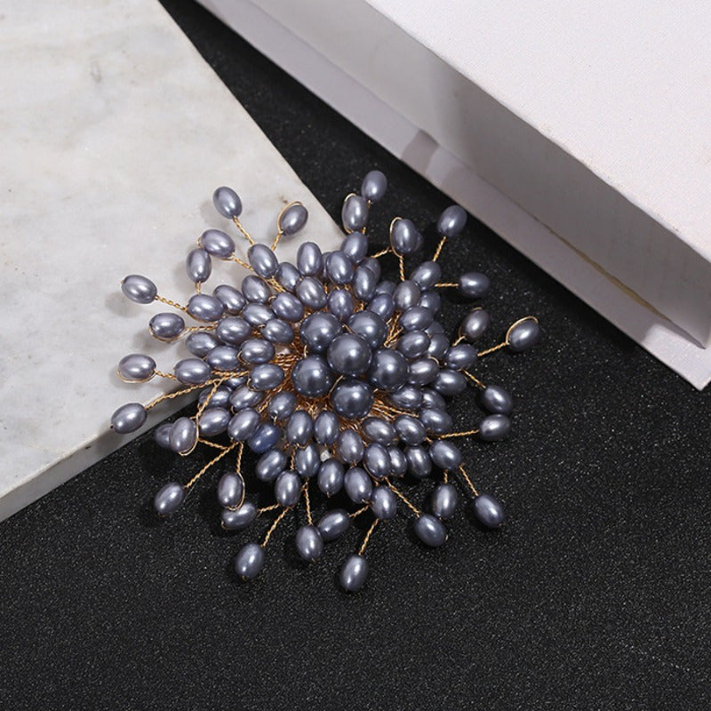Handmade Snowflake Brooch Pin with Resin Pearls Unisex Christmas Clothing Accessory