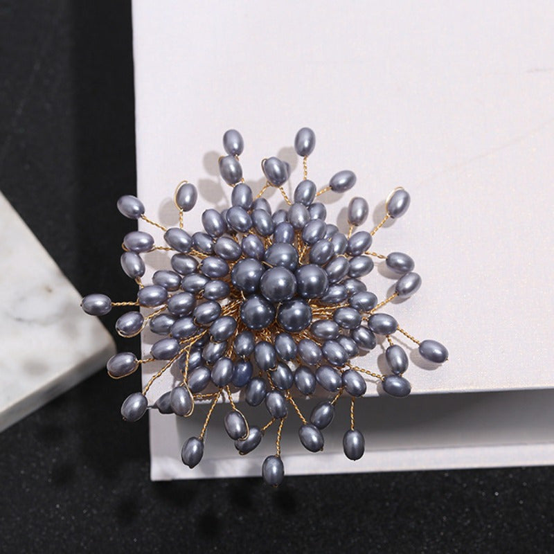 Handmade Snowflake Brooch Pin with Resin Pearls Unisex Christmas Clothing Accessory