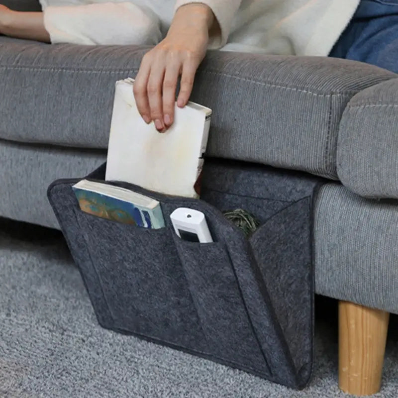 Ko‘p funksiyali filьt tashkilotchisi yotoq yonida va divan uchun, telefonlar, jurnallar, salfetkalar uchun