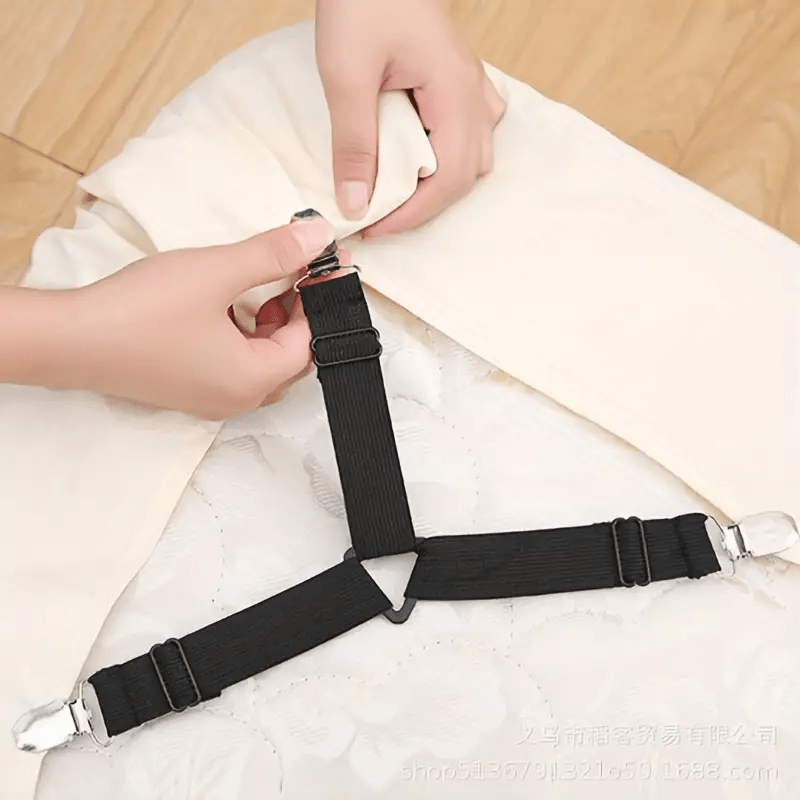 Set of 4 Adjustable Non-Slip Quilt Holders with Elastic Straps for Sofa Cushions Black