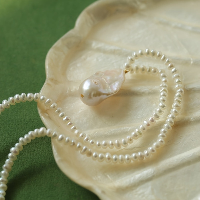 Women's Freshwater Pearl Necklace Baroque Style Clavicle Chain for Valentine's Day