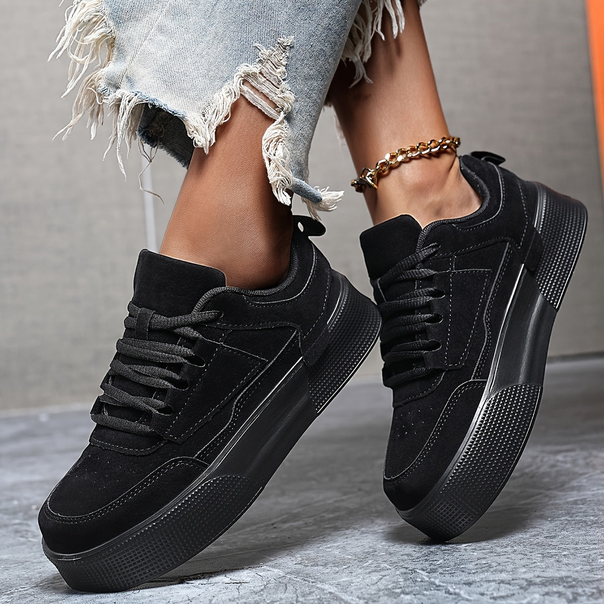 Women's Casual Solid Color Lace-Up Sneakers Lightweight Durable