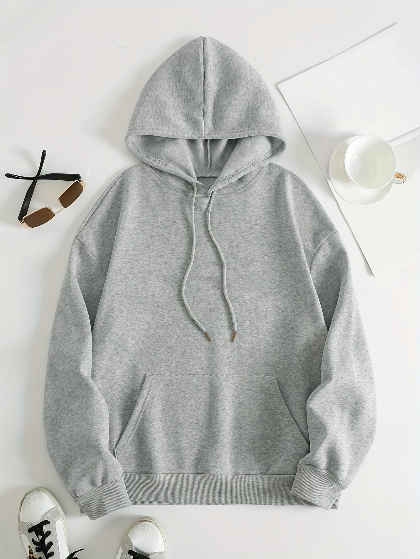 Ayollar uchun katta o'lchamli qulay hoodie, ilhomlantiruvchi xabar bilan, oq rang, kundalik pullover