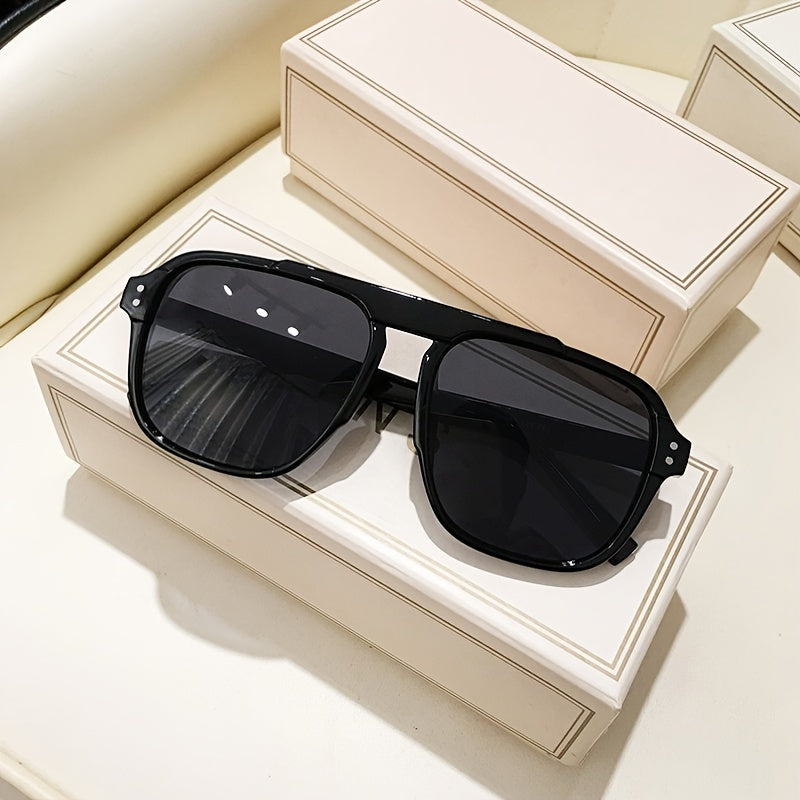 Large Vintage Frame Fashion Glasses with Y2K Style for Gifting