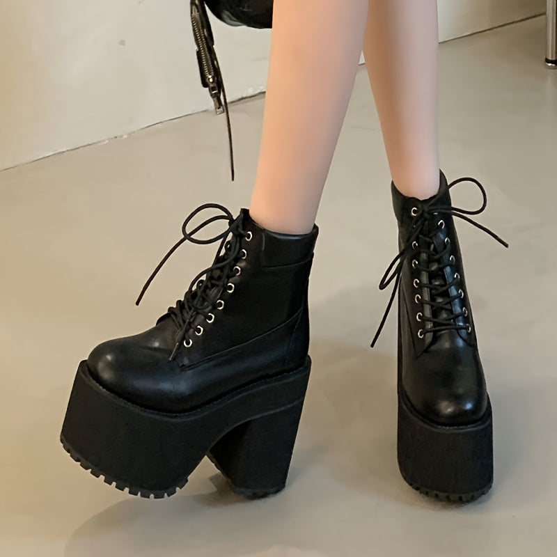 Женские массивные платформенные ботинки на щиколотке однотонные с шнуровкой на широком каблуке