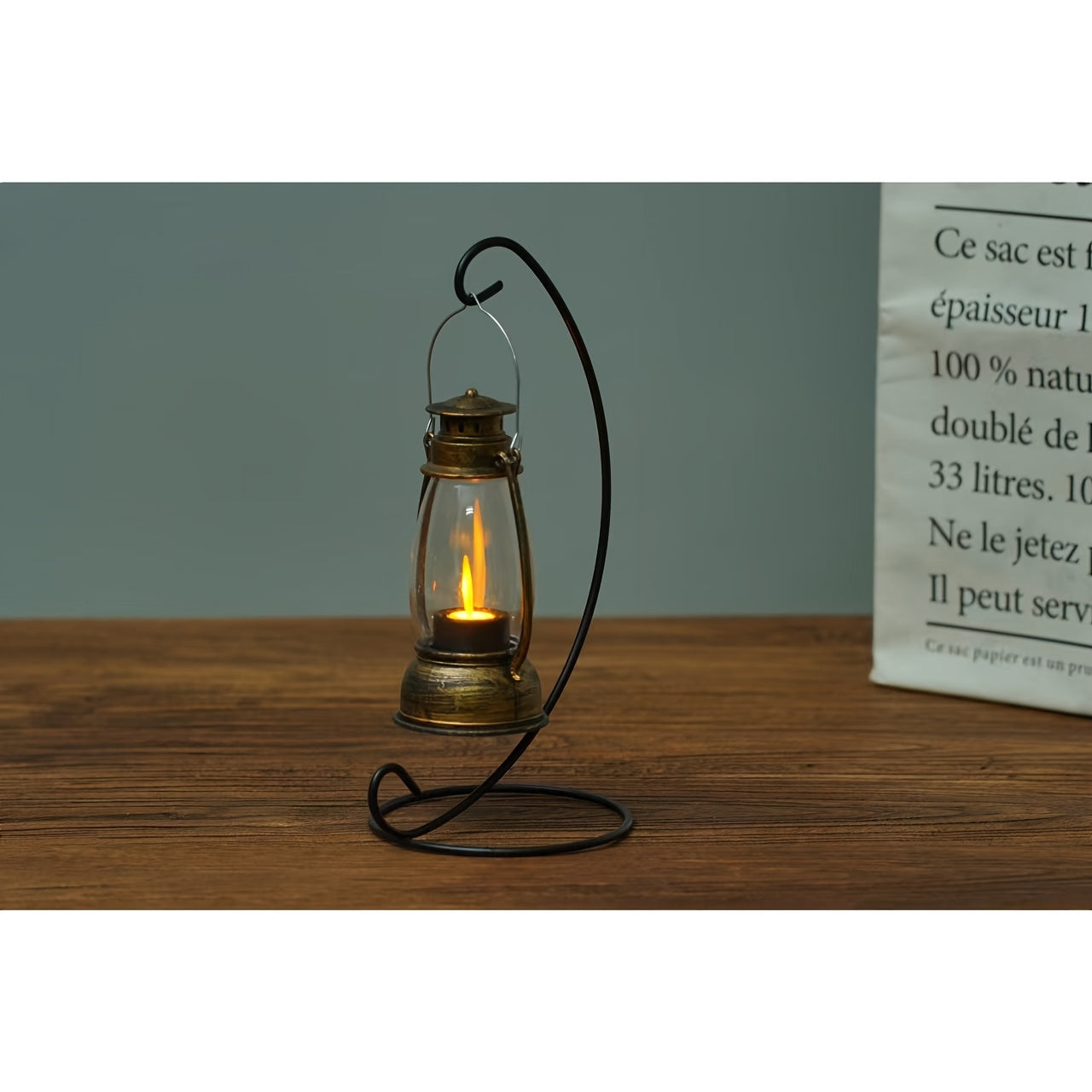 Mini Plastic Touch Switch Battery-Powered Table Lamp for Home and Office