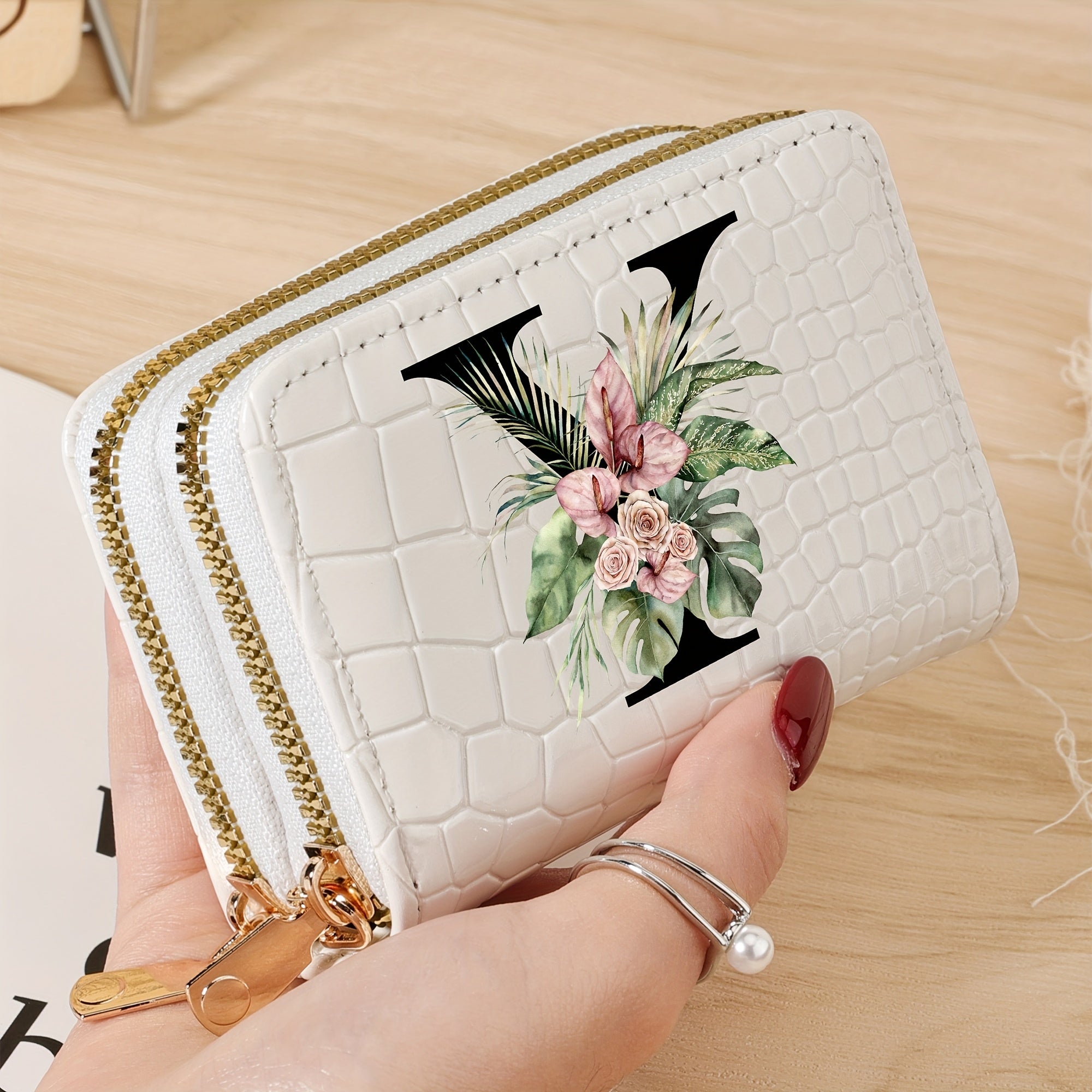Cartera para tarjetas de crédito para mujer con estampado floral de letras, negro y blanco, gran capacidad, con cremallera y textura de cocodrilo en PU
