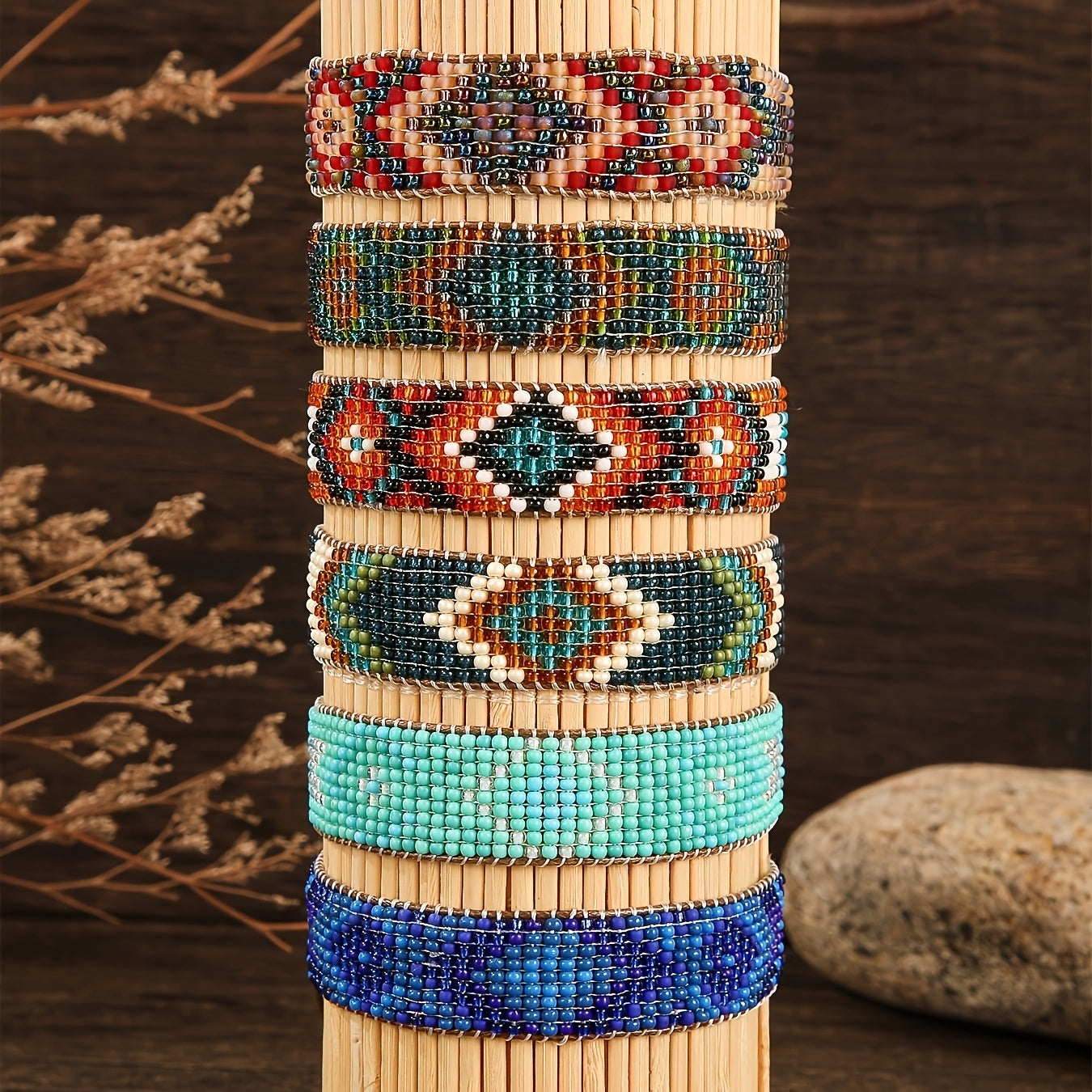 Bohemian Style Geometric Pattern Glass Beaded Women's Bracelet for Daily Wear