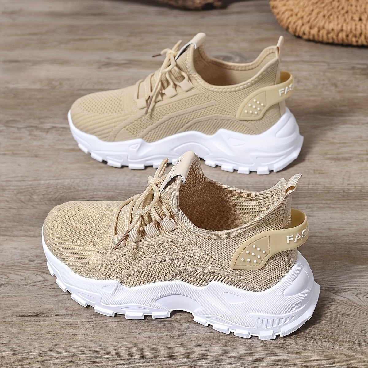 Unisex Breathable Knitted Sports Shoes Non-Slip Lace-Up Slip-On