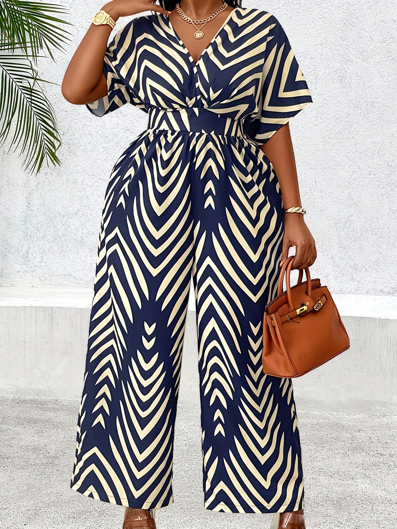 Women's Plus Size Elegant Jumpsuit Polyester V-Neck Short Sleeve