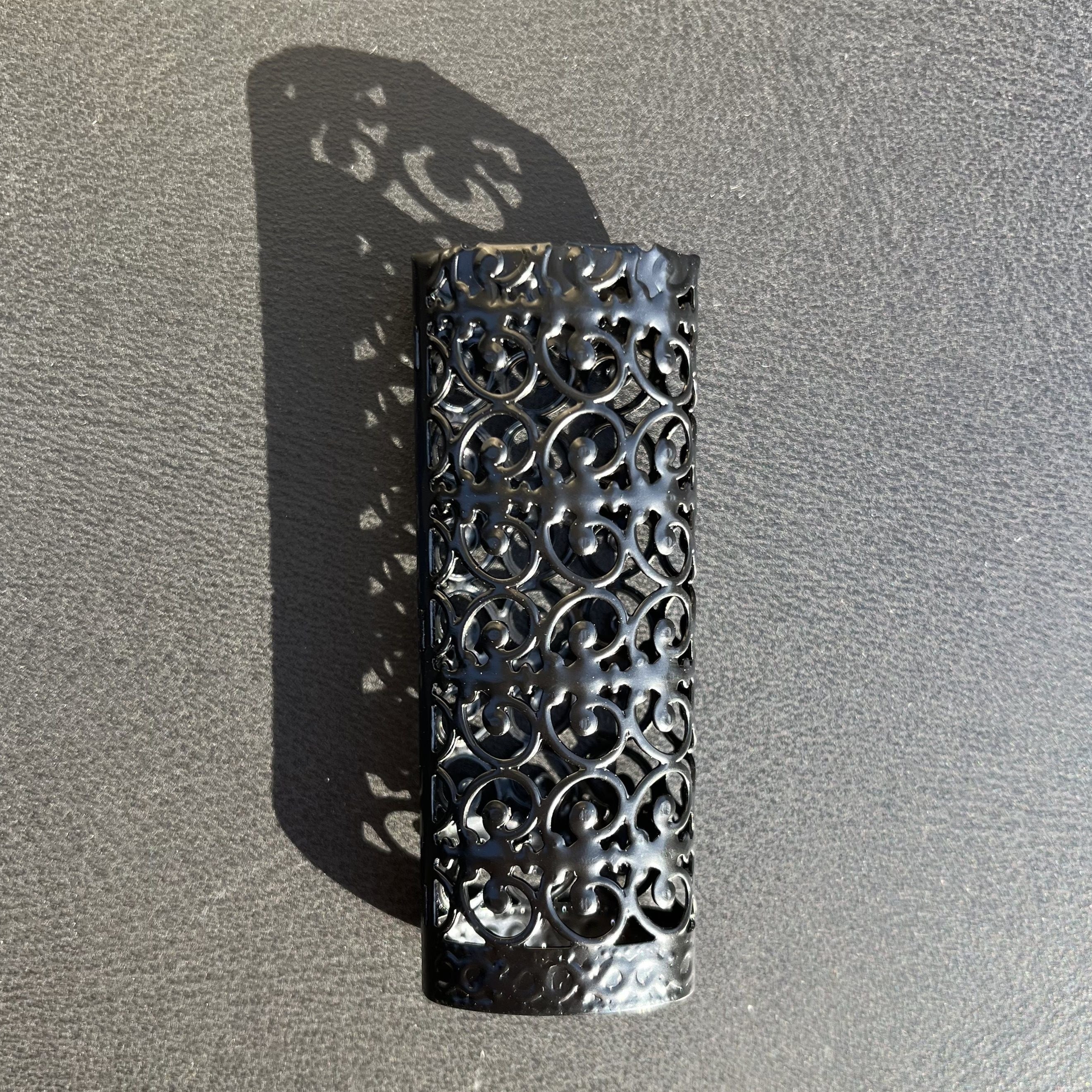 Metal Lighter Case Cover for J6 Full Size BIC, Hollow Design, Blingy Style