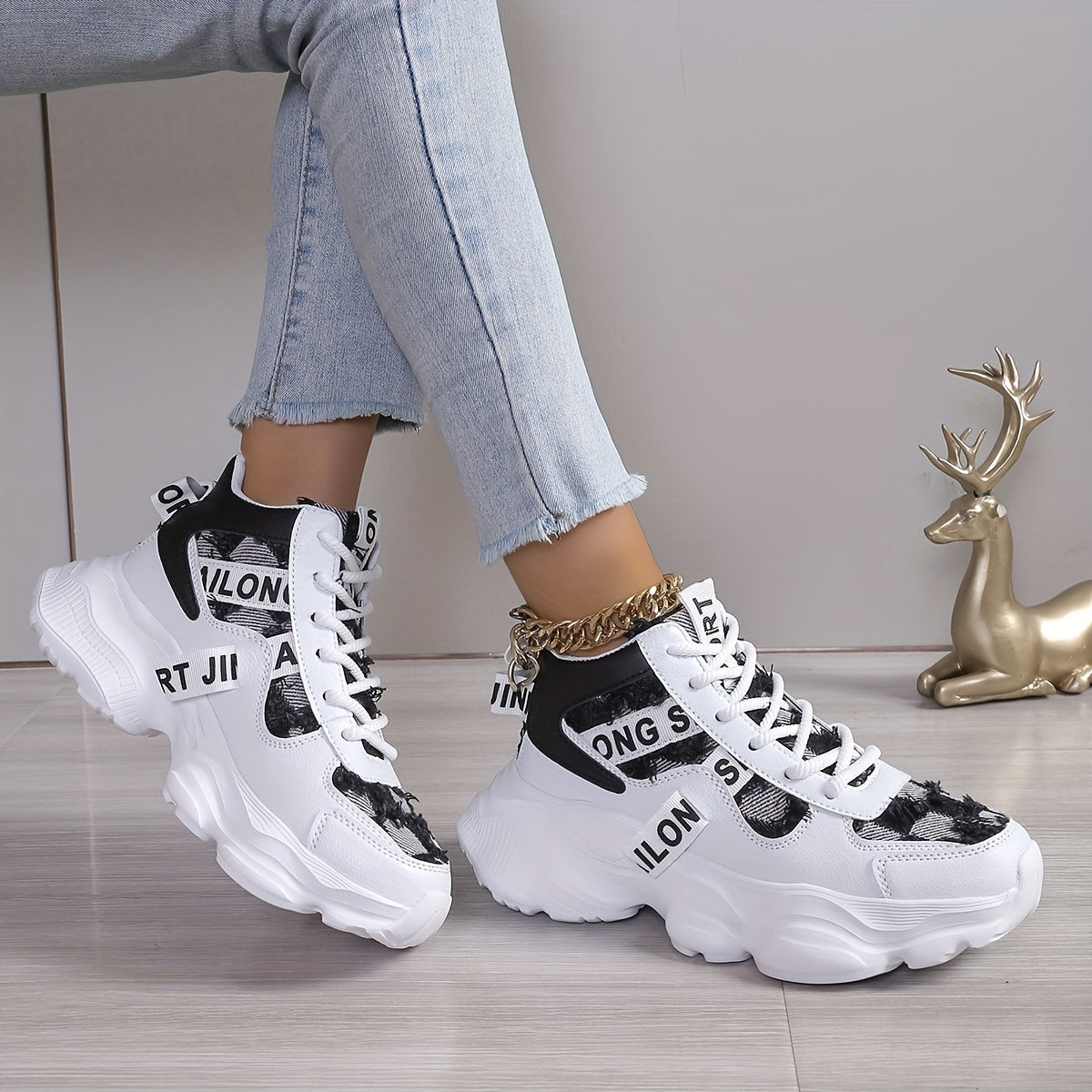 Women's High-Top Sneakers Breathable Fabric EVA Sole All-Season Lightweight