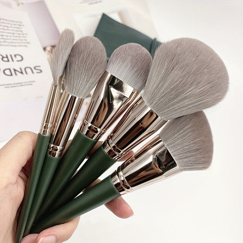 14-Piece Green Makeup Brush Set for Face and Eye Contouring Blending
