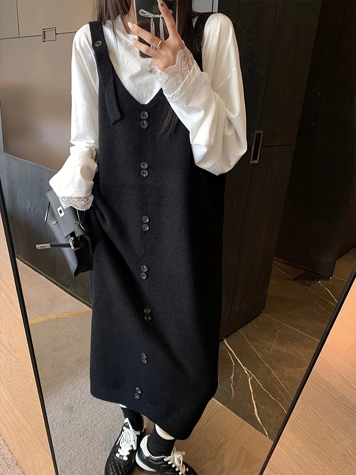 Women's Sleeveless V-Neck Maxi Dress with Buttons, Elastic Solid Color Casual Layering