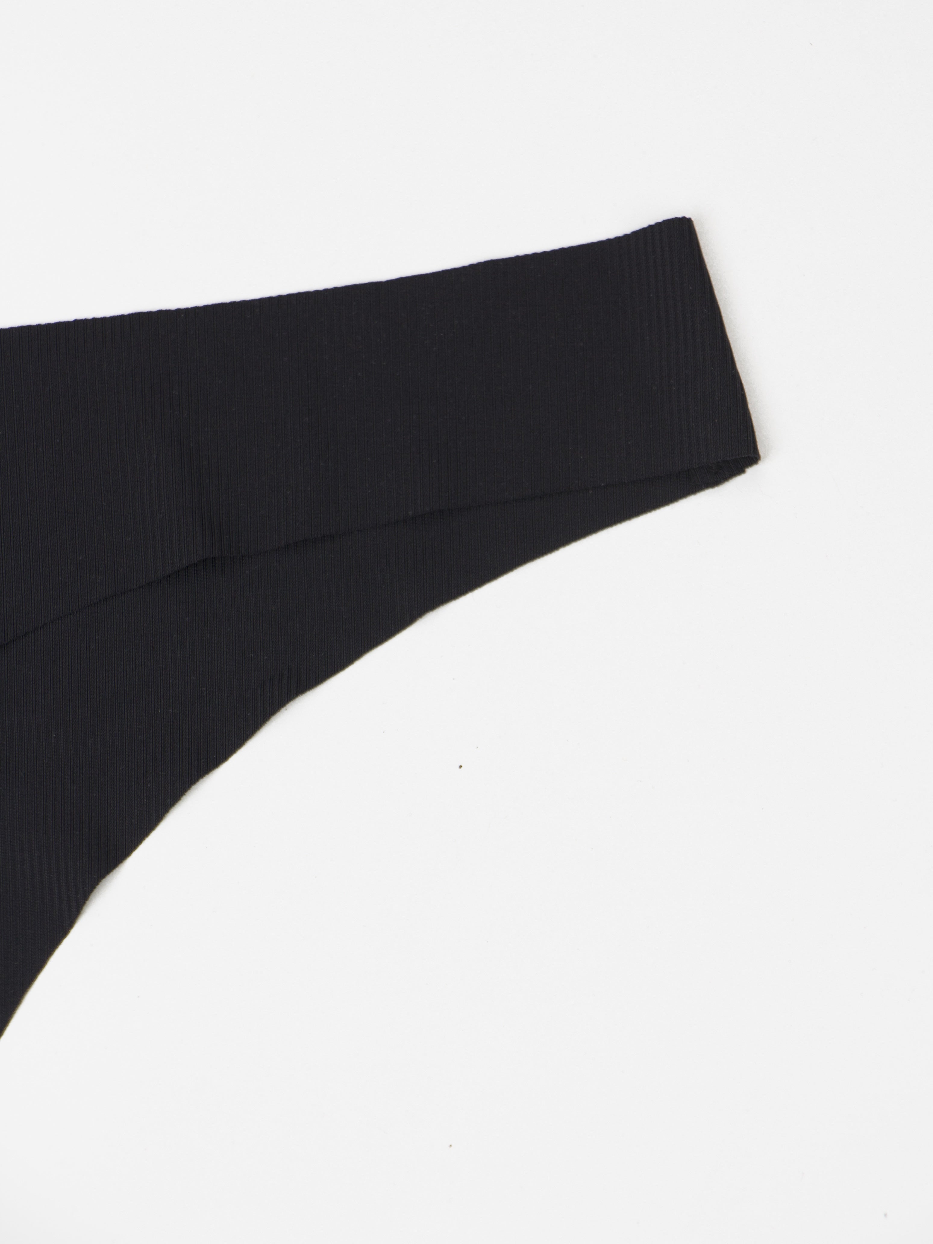 Women's Seamless Solid Thongs 5-Pack Soft Stretchy Lingerie Underwear