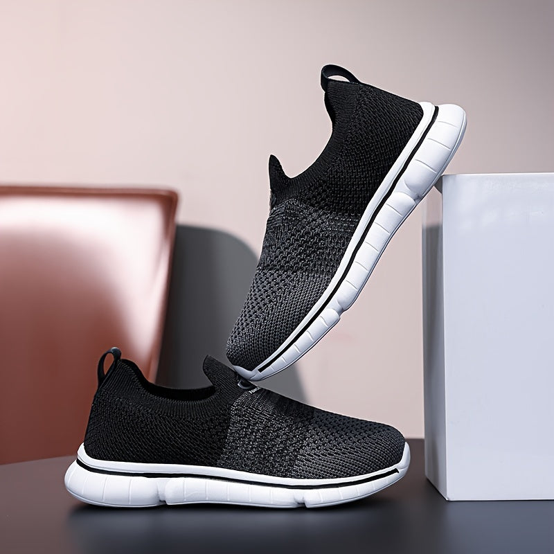 Мужские спортивные легкие кроссовки на slip-on черные и красные всесезонные EVA повседневные спортивные походы