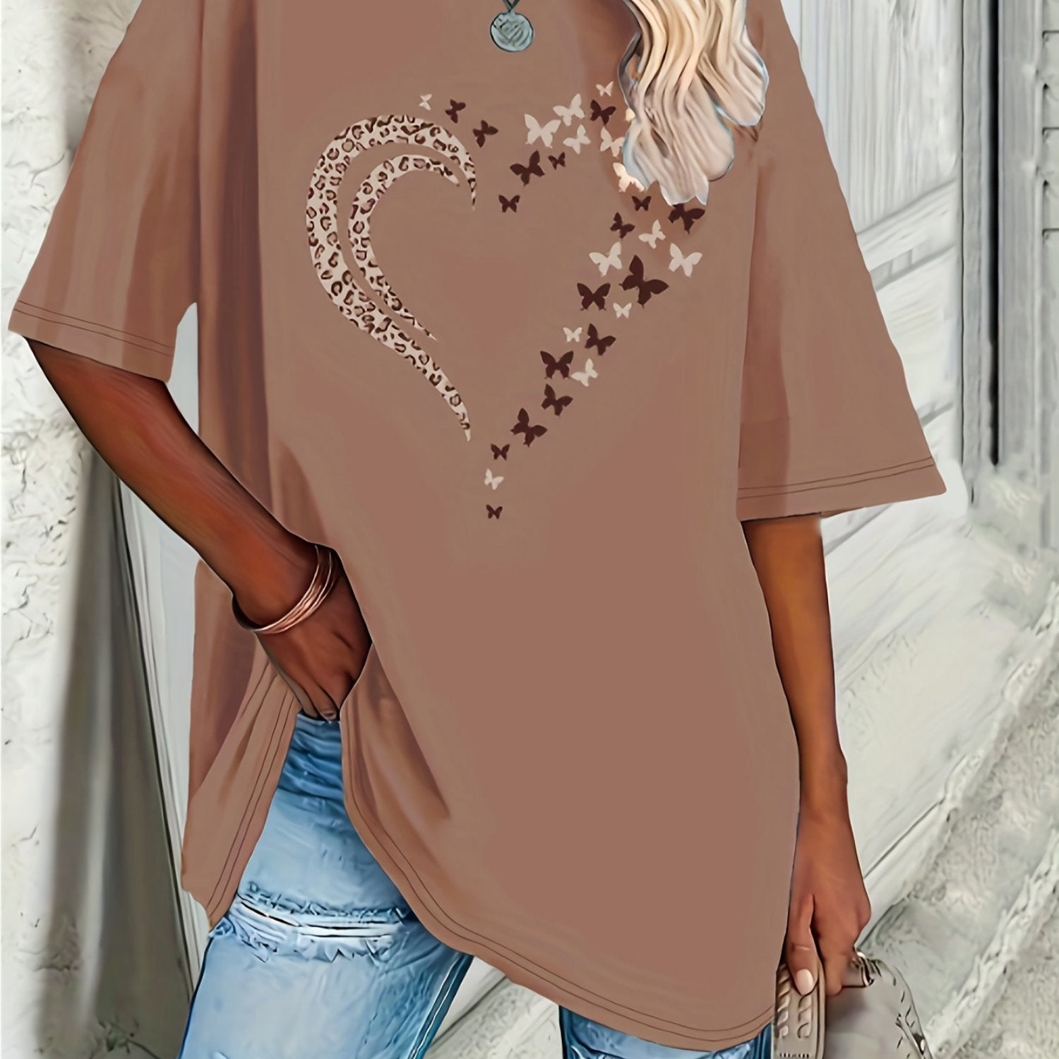 Plus Size Women's Light Blue Floral Heart T-Shirt Casual Short Sleeve Loose Fit