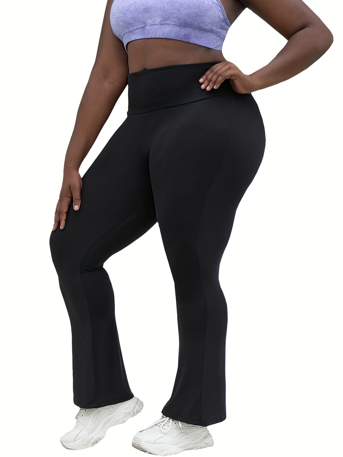 Leggings de tiro alto acampanados de talla grande con control de abdomen en color sólido