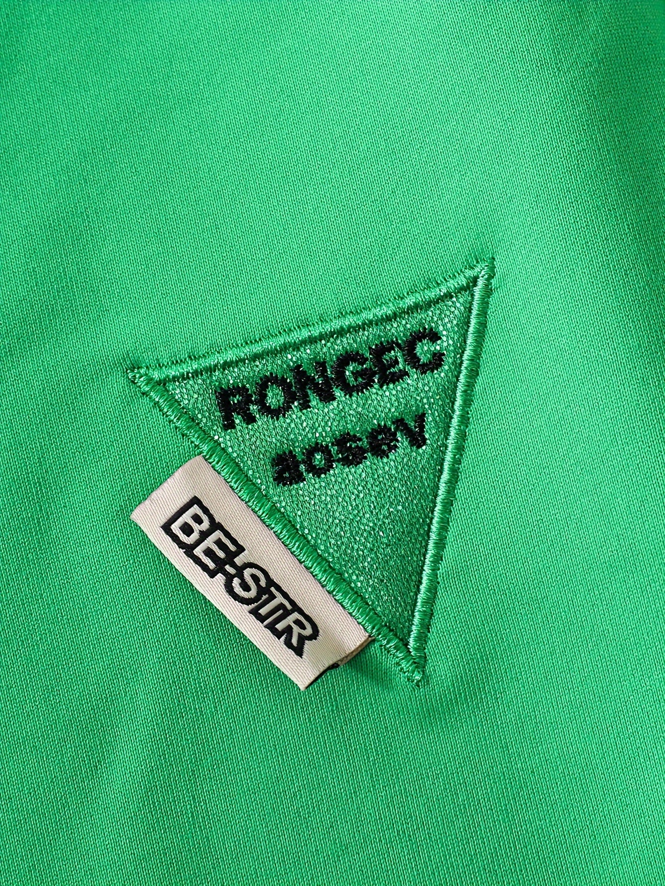 Boys' Two-Piece Outfit with Bear Print Hat, Black Sweatshirt and Green Trousers