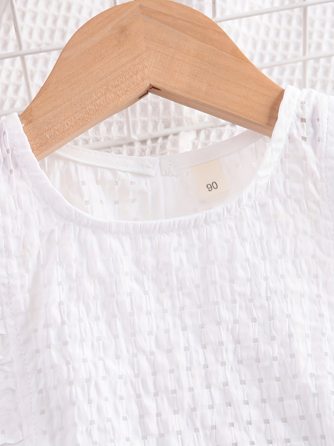 Girls' 2-Piece Cotton Outfit with Flounce Sleeve Top and Solid Shorts for Summer