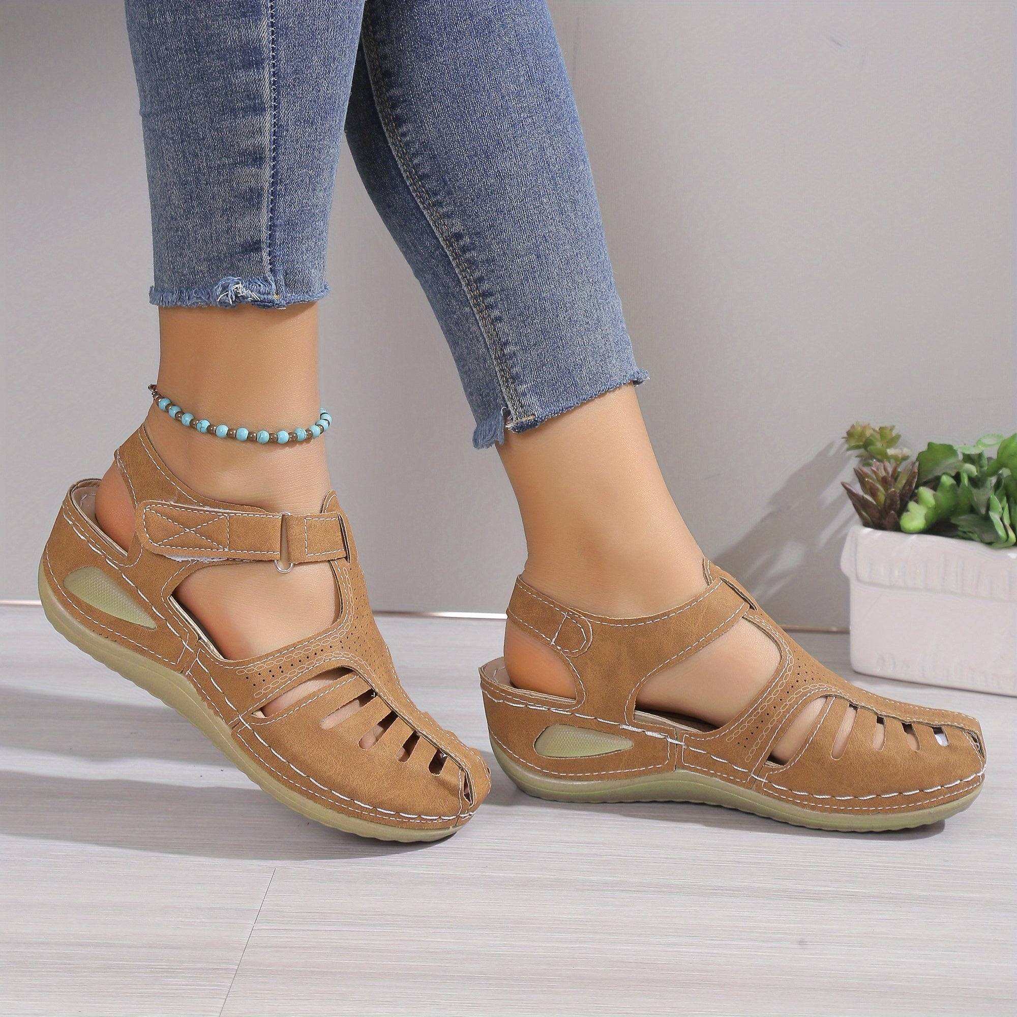 Women's Wedge Sandals Platform Heel Ankle Strap Round Toe Solid Color Summer