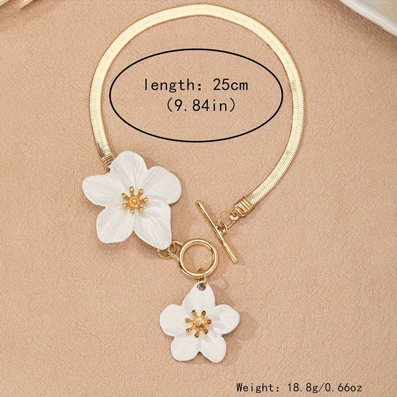 Gold-Tone Anklet with White Flower Charms for Women, Elegant Vacation Jewelry