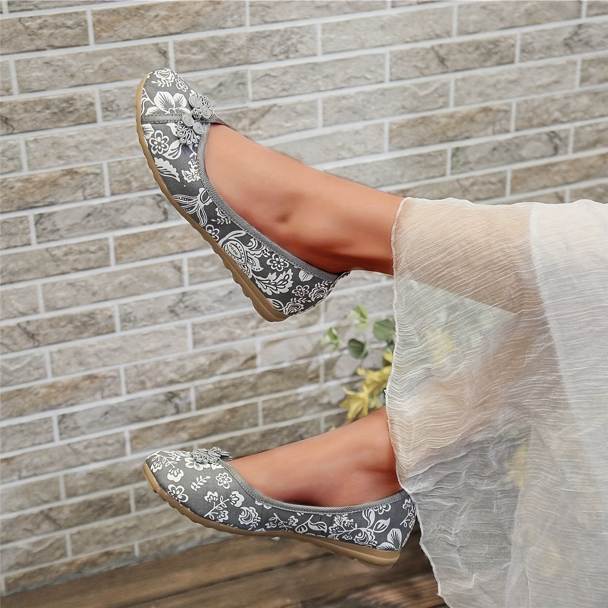 Women's Casual Flat Shoes Floral Pattern Breathable Soft Insole